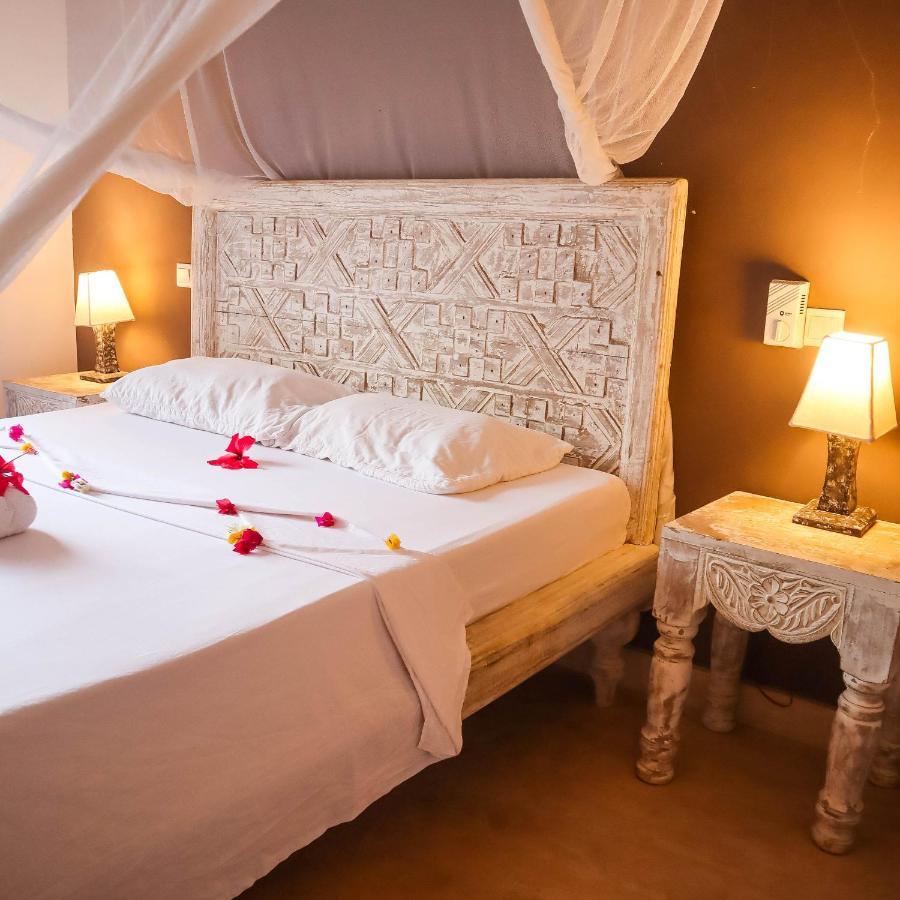 Bed and Breakfast Nyumba Ya Afrika Ватаму Екстер'єр фото