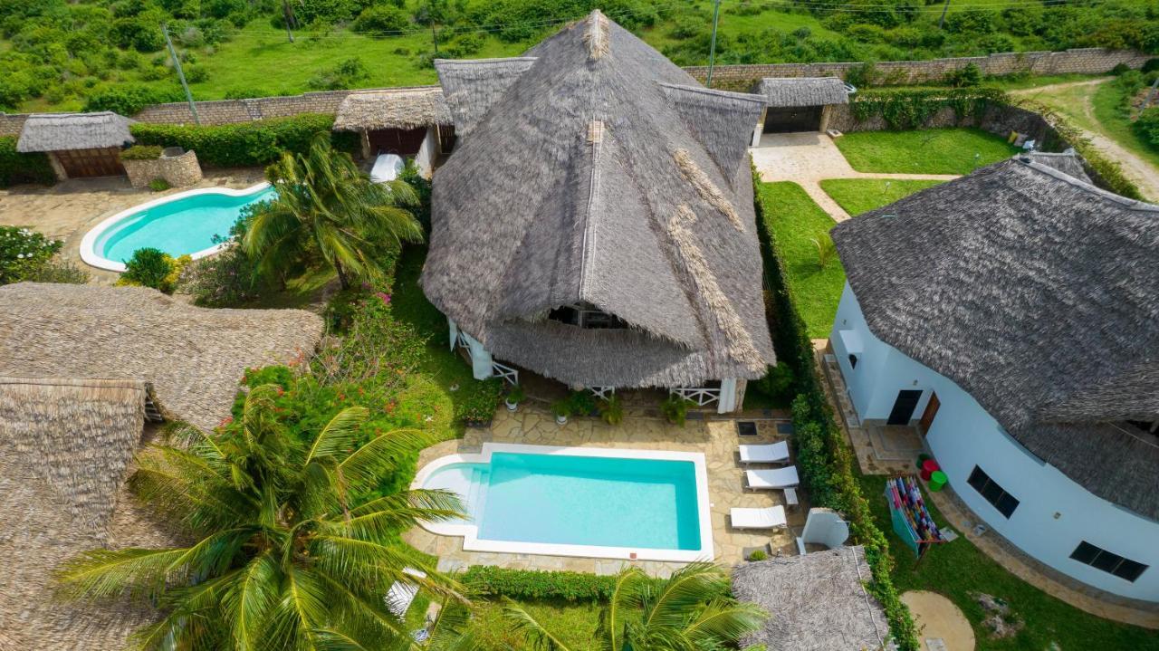 Bed and Breakfast Nyumba Ya Afrika Ватаму Екстер'єр фото